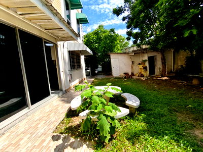 Townhouses for rent Bangkok : Townhouse for rent at Moobaanmai2 , Rama road