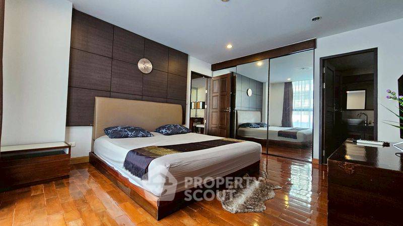 picture 1-BR Condo at The Peak Sukhumvit 15 Condominium near ARL Makkasan (ID 2308145) - 1/12