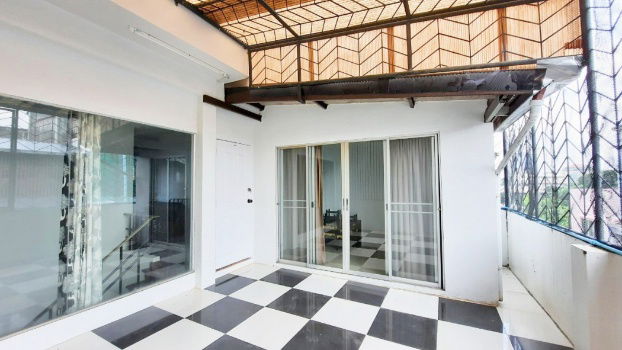 picture TH for rent, 4 floors, Warathorn Ville, Phatthanakan 44, 31.5 sqw, 5 bedrooms,newly renovated. - 2/12