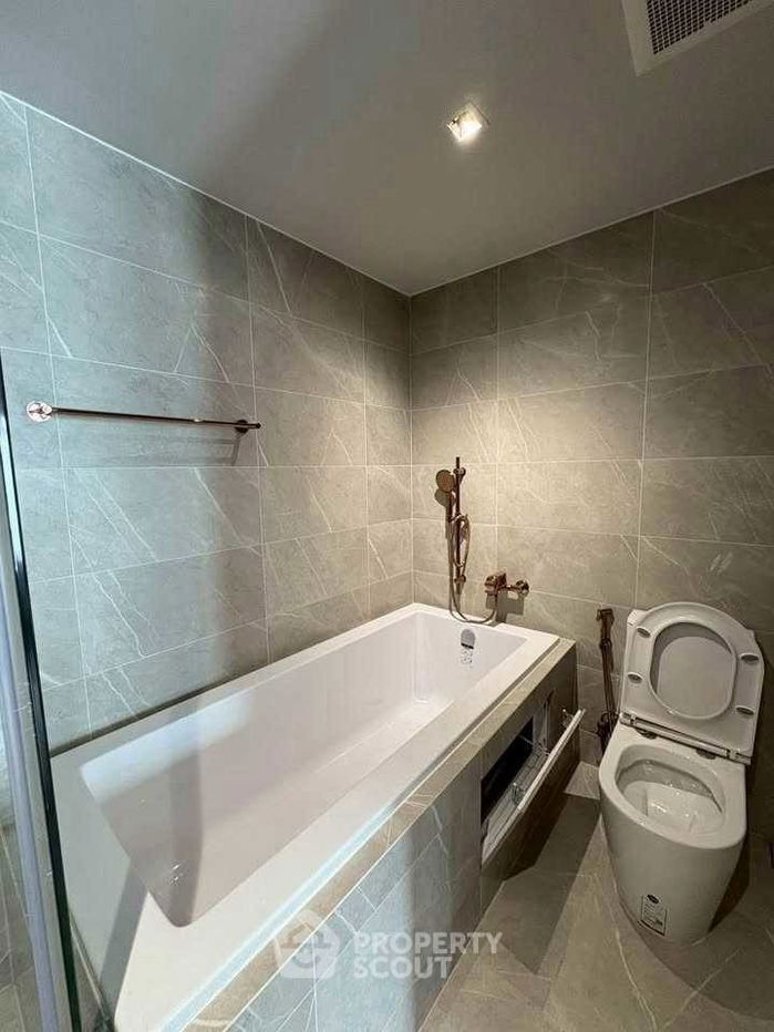 picture 2-BR Condo at Chapter Thonglor 25 close to Thong Lo (ID 2309304) - 12/18