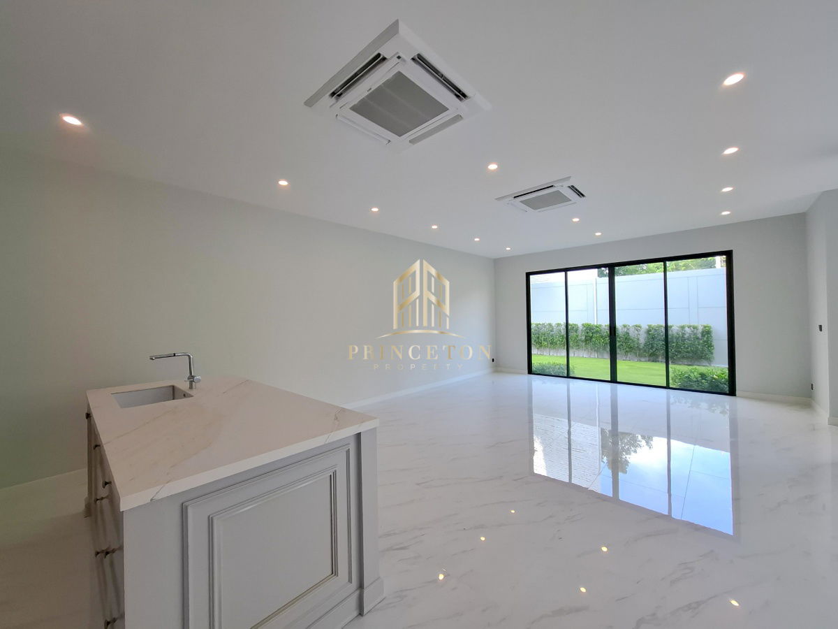 picture Exclusive 3-Storey Luxury Mansion CINQ ROYAL The Eighteen, Bangna KM.7 - 9/46