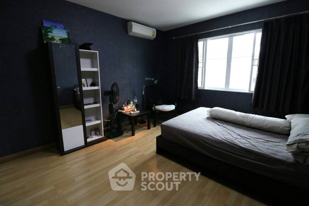 picture 3-BR Townhouse near BTS Bang Chak (ID 2035743) - 5/7