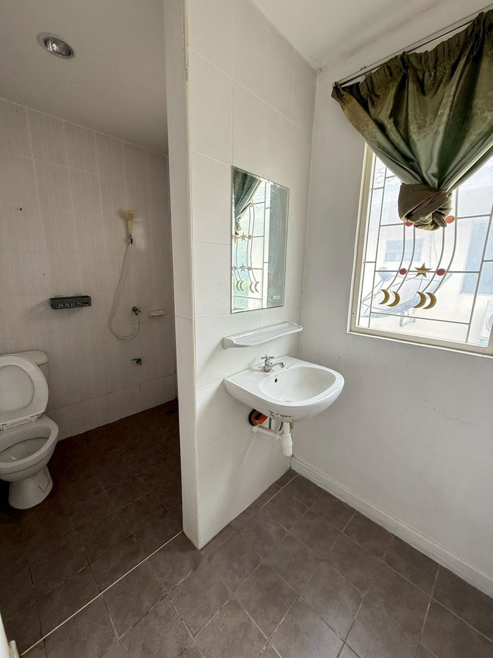 รูป 🏡 ให้เช่าทาวน์เฮ้าส์ พฤกษา วิลล์ 46/1 รังสิต–คลองสาม บ้าน 2 ชั้น หลังมุม มี 3ห้องนอน | 2 ห้องน้ำ | 1 ห้องครัว มีแอร์ 2 เครื่อง, ปั๊มน้ำ, แท็งก์น้ำ - รูปที่ 7/13