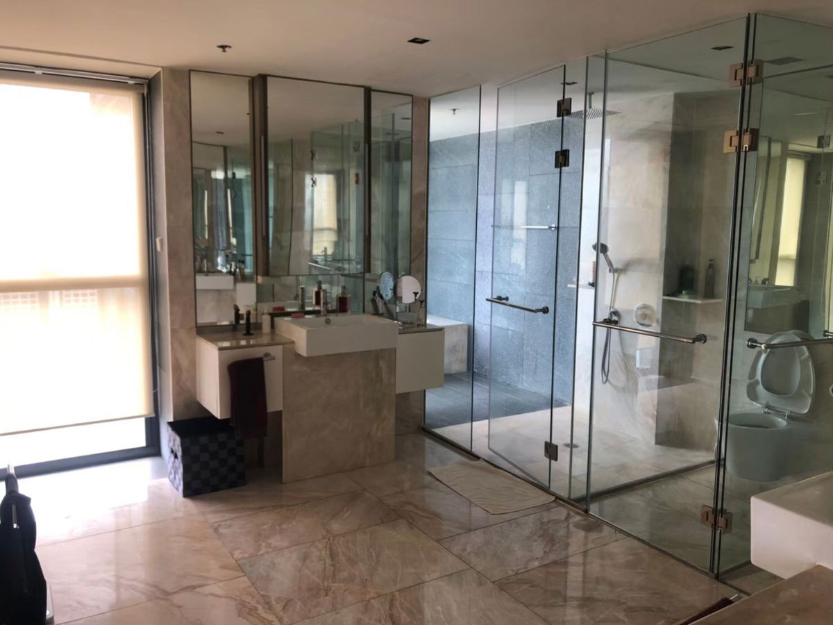picture The Met  4 Bedrooms 4 Bathrooms size 366 Sq.m.   - 2/9