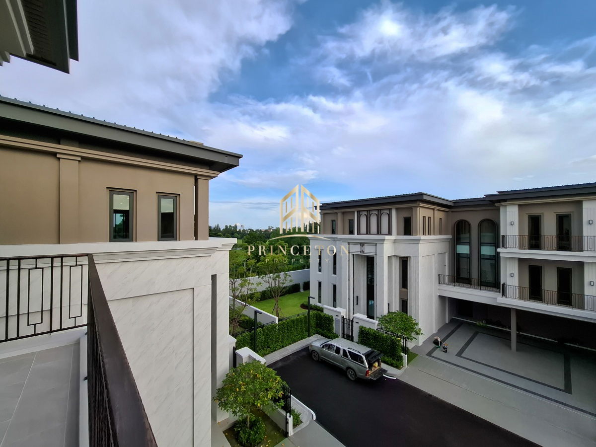 picture Exclusive 3-Storey Luxury Mansion CINQ ROYAL The Eighteen, Bangna KM.7 - 43/46