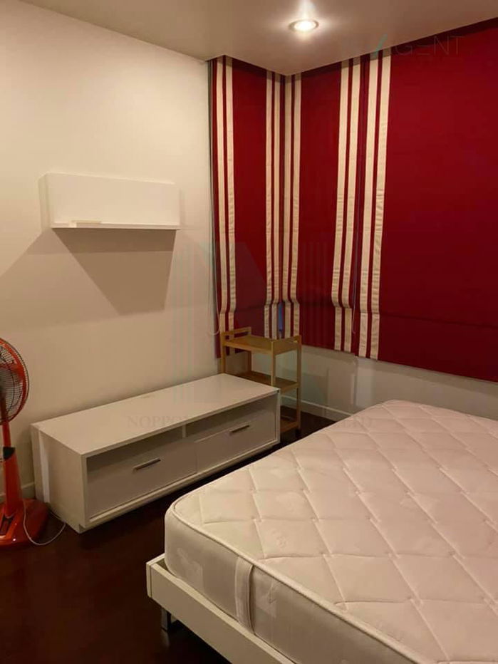 picture 🔺 For Rent Condo MANHATTAN CHIDLOM Building 1, Floor 14,1 bed room, Room size 58.00 sqm - 1/8