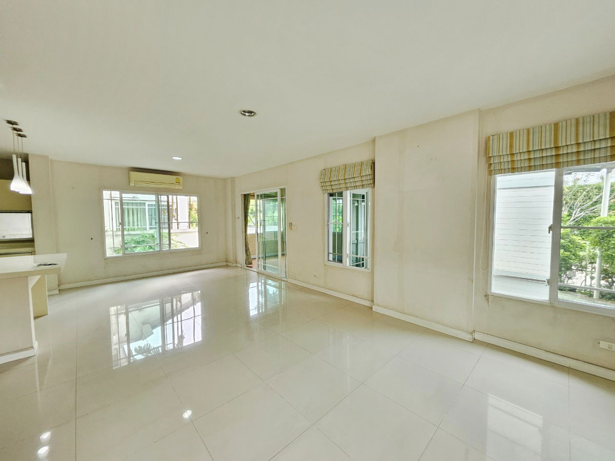 picture 🏠 5 bedrooms, Golden Location, Near Rama 2 Expressway - 6/29