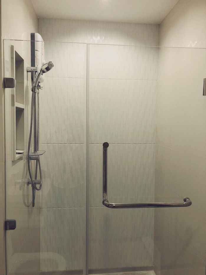 picture 🧚‍♀️For Rent 🌞 : Life Ladprao next to Lad Prao BTS. Need more information, please contact via Line ID : @ghouse.property - 12/13