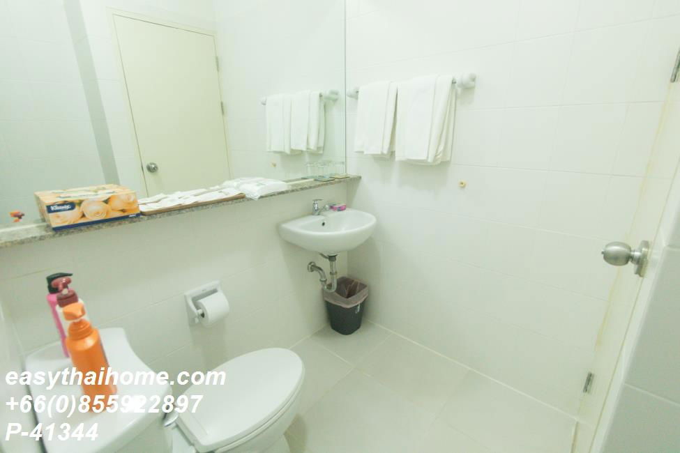 รูป P-41344 ให้เช่าคอนโดไอ-เฮาส์ ลากูน่า การ์เด้น Bang Kapi, Huai Khwang, Bangkok พร้อมอยู่ ราคาถูก Line Id @easythaihome 085-592-2897 - รูปที่ 12/15