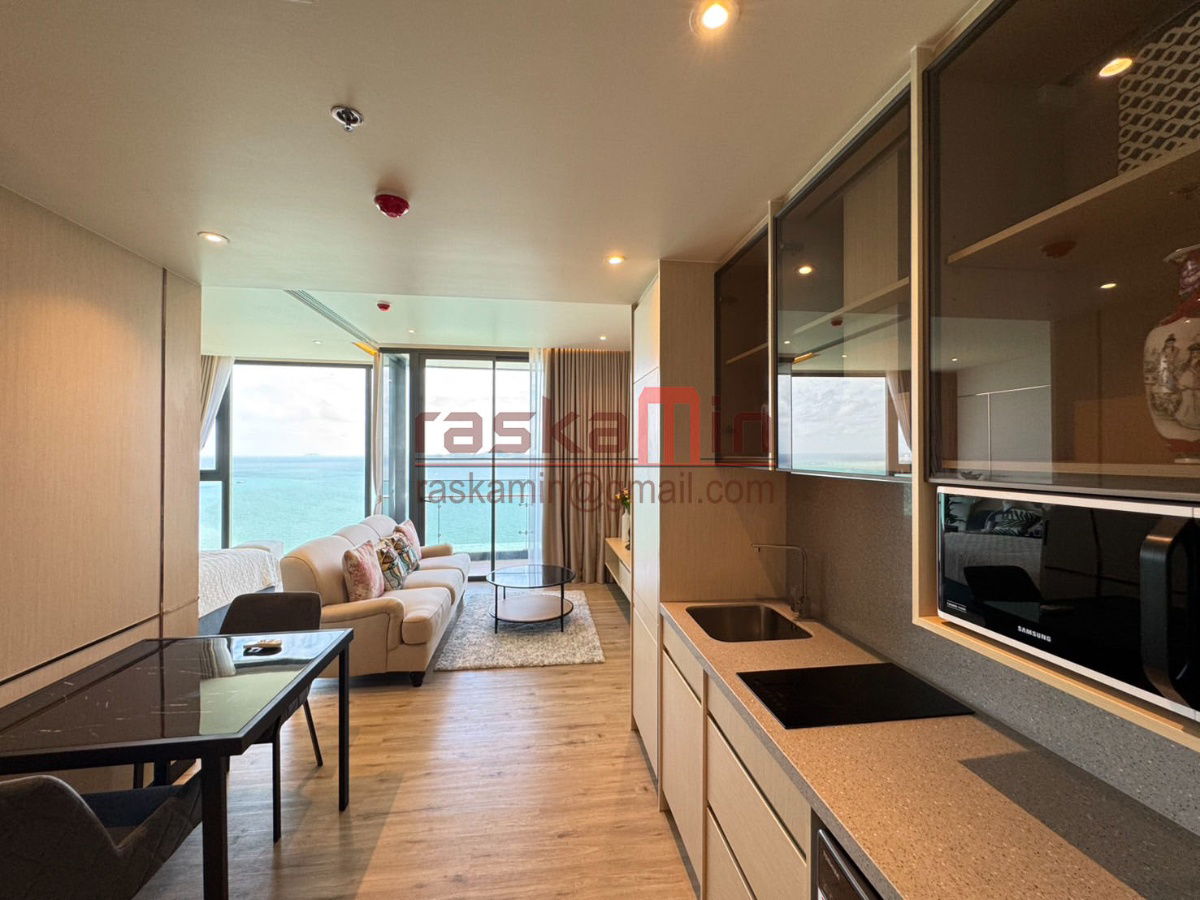 picture High-Floor Luxury Beachfront Condo for Rent – AROM Wongamat, Pattaya - 3/13