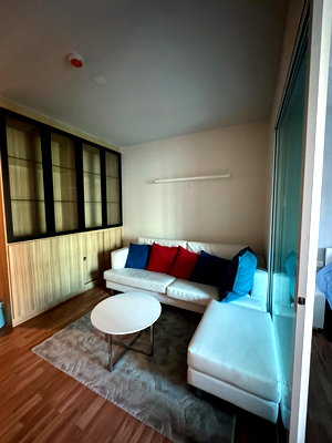 Condos for rent Liab Duan Night Market : Condo for rent, We Condo Ekkamai-Ramintra, 1bedroom fully furnished, Line ID: @ppagent