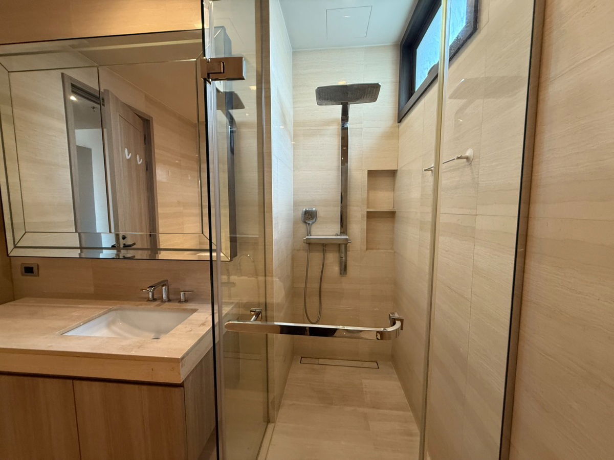 picture Rare unit the XXXIX by sansiri 2 bedroom 120 Sq.m fully furnished - 23/26
