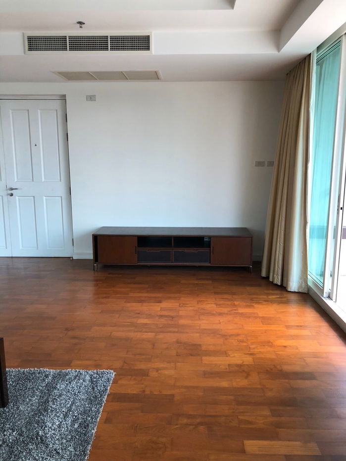 picture Baan Siri 24   3 Bedrooms 3 Bathrooms size 200 Sq.m.   - 5/8