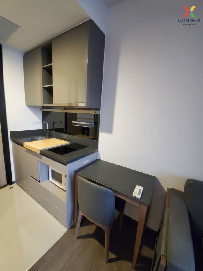picture For Rent Condo , Oka Haus Sukhumvit 36 , BTS-Thong Lo , Khlong Tan , Khlong Toei , Bangkok , CX-130857 ✅ Live chat with us ADD LINE @connexproperty ✅  - 3/6