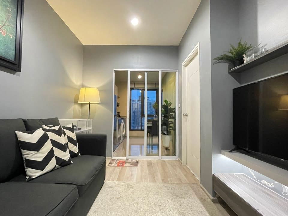 picture #S4527 For Rent Centric Ratchada-Huaikwang - 8/13