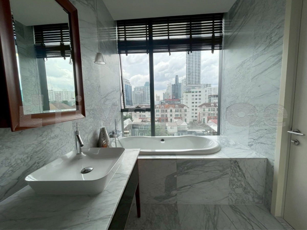 picture ▚ LB137ツ For Sale: Khun By Yoo – 2 Bedroom, Sold with tenant, Special deal ⭐ - 7/11