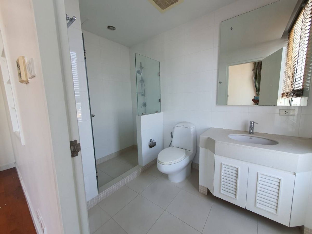 picture Baan Siri 24   3 Bedrooms 3 Bathrooms size 144 Sq.m.   - 8/10