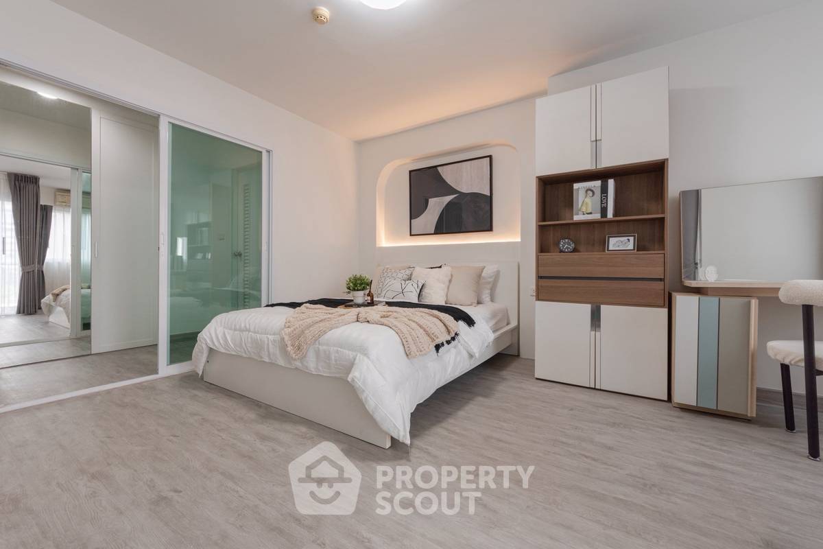 picture 2-BR Condo at Kensington Condominium near BTS Bearing (ID 2309137) - 4/9