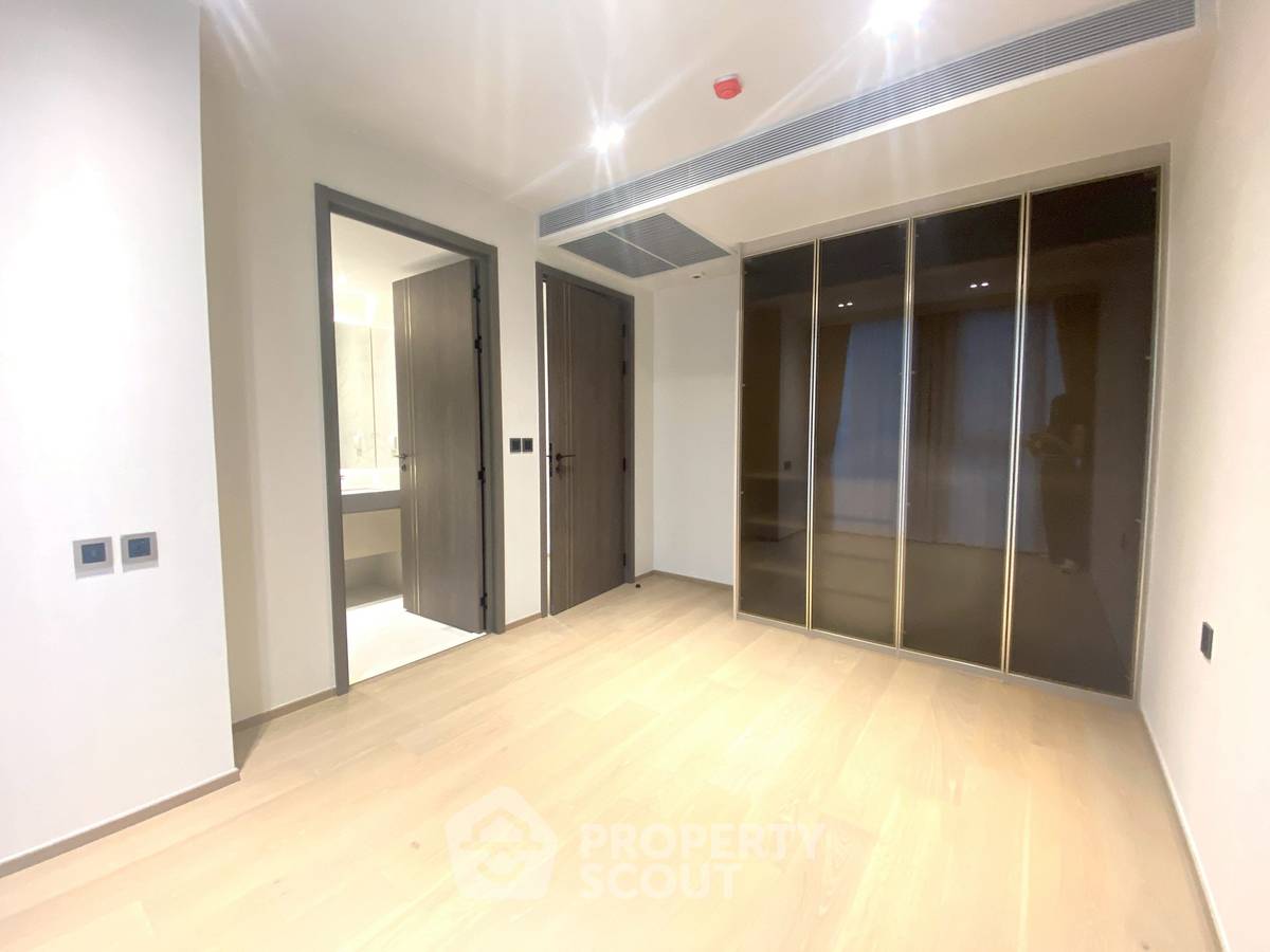 picture 2-BR Condo at Tonson One Residence near BTS Chit Lom (ID 2309167) - 14/20