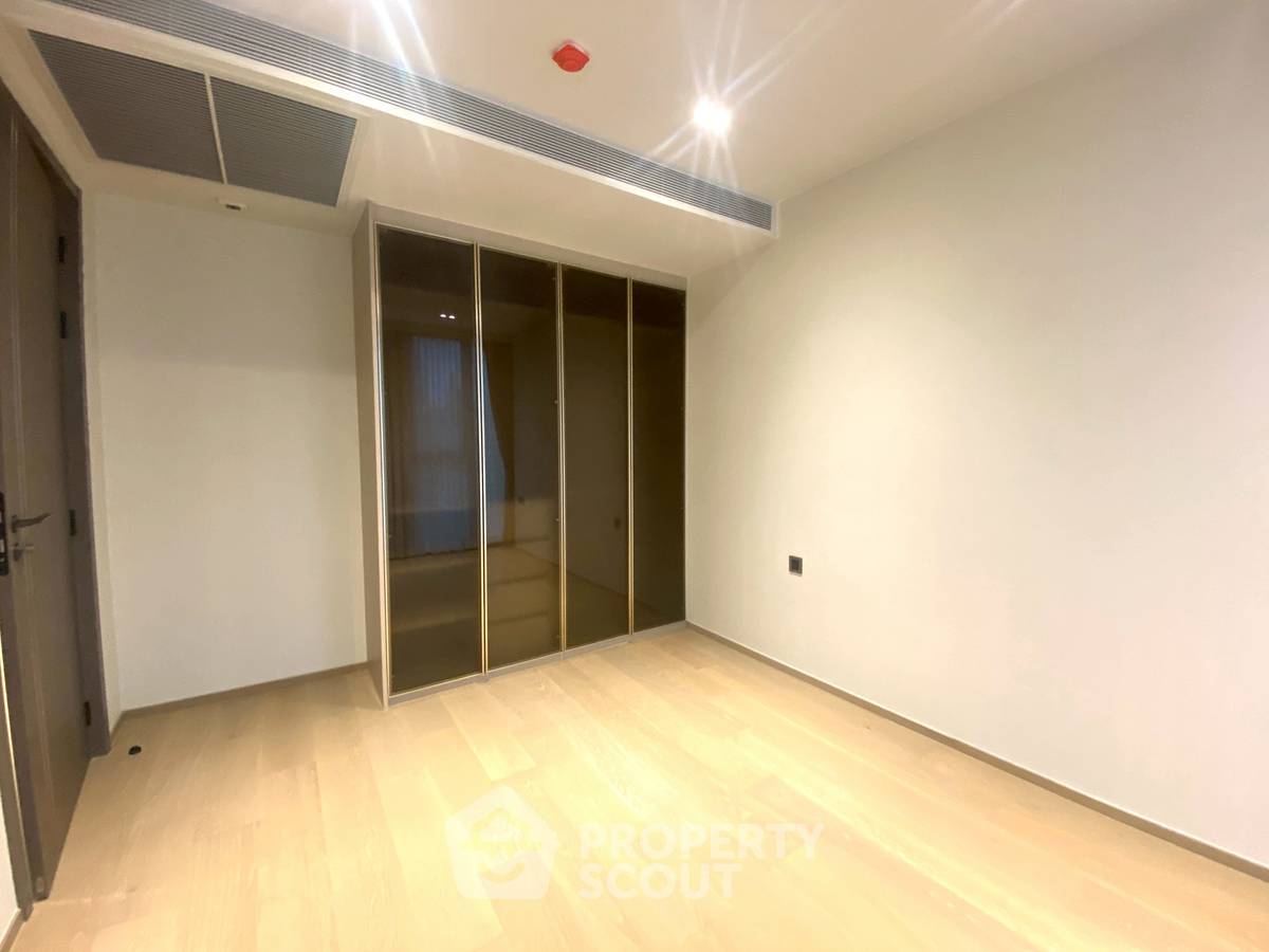 picture 2-BR Condo at Tonson One Residence near BTS Chit Lom (ID 2309167) - 17/20