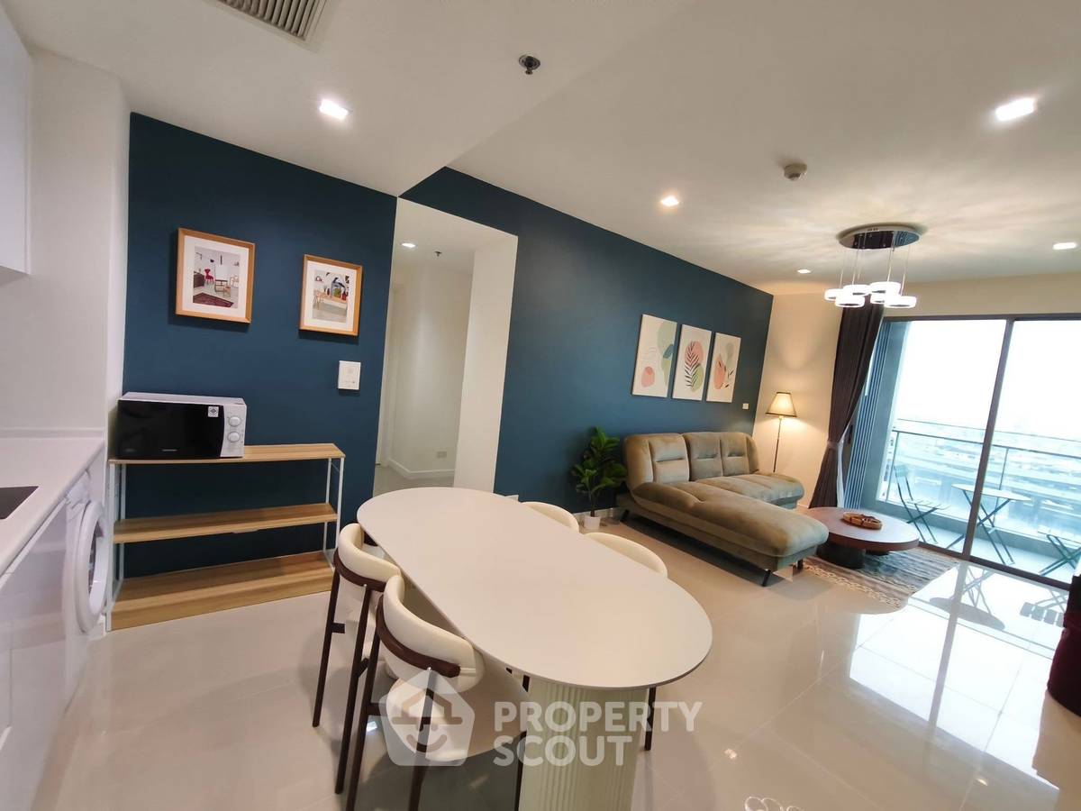 picture 2-BR Condo at Star View close to Phra Ram 3 (ID 2309176) - 9/24