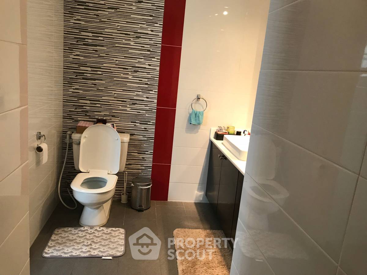picture 3-BR Condo at Kallista Mansion near ARL Makkasan (ID 2309323) - 10/10