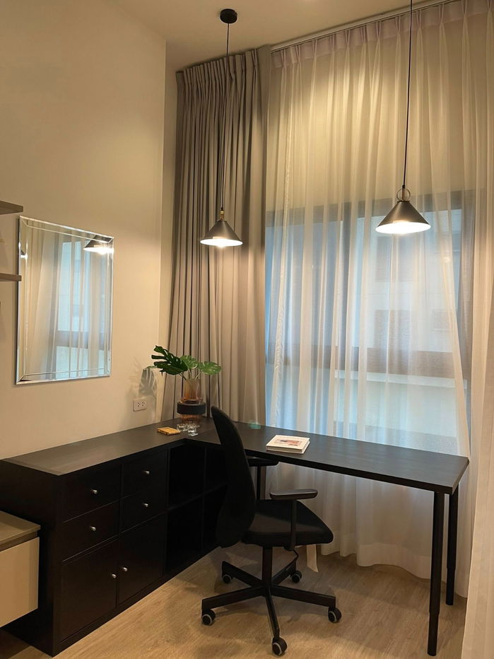 picture Condo for rent: Ideo Sathorn Wongwienyai, near BTS Wongwian Yai, 16,000 baht, property code: RS1800 - 11/14