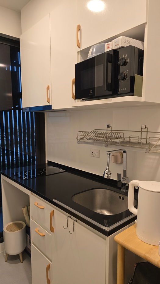 picture SAEL 1 Bedroom Corner Unit on the 19th Floor with an exclusive layout (only one unit per floor) - 5/19