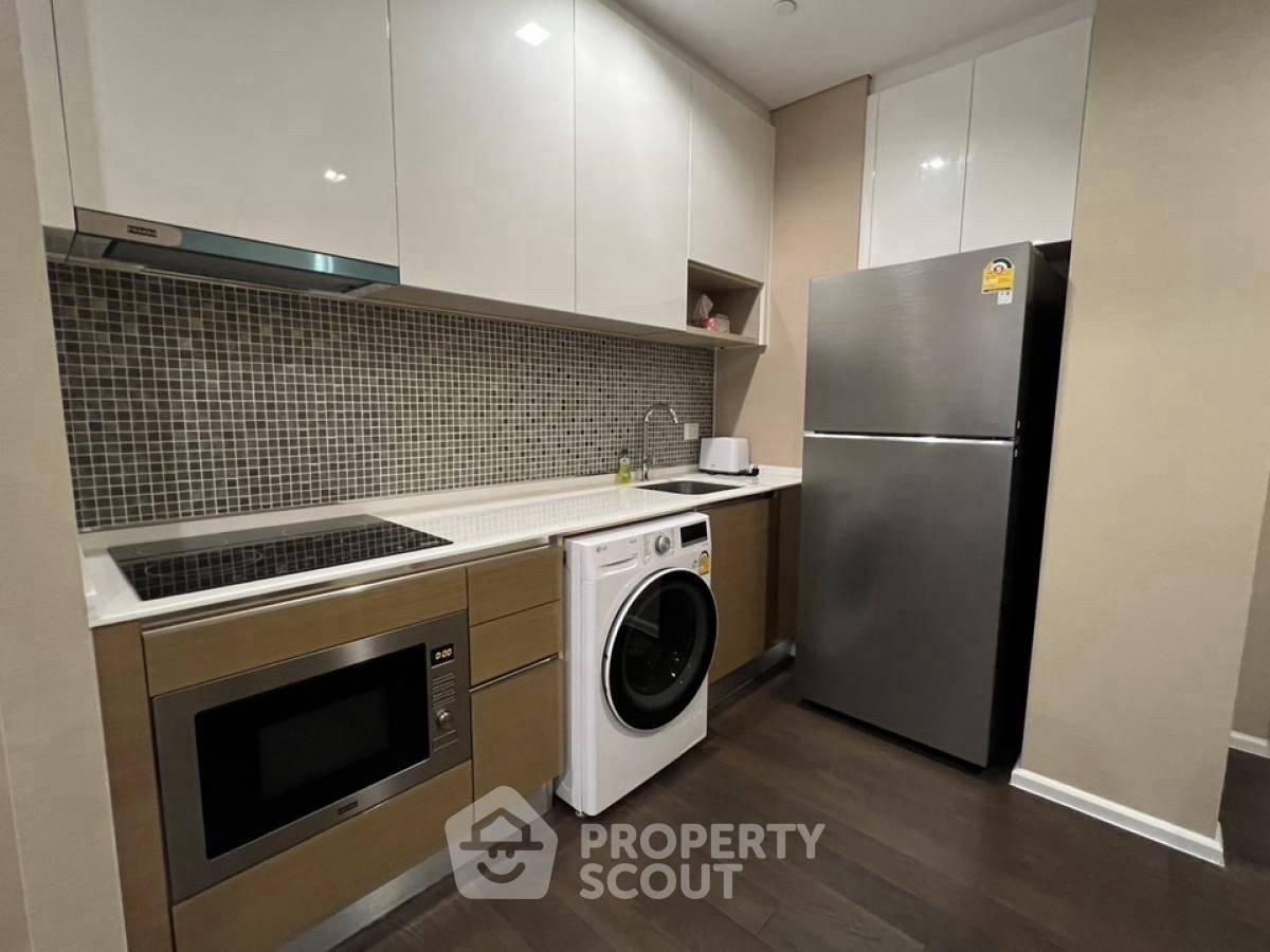 picture 2-BR Condo at The Saint Residences near MRT Phahon Yothin (ID 2309296) - 5/12
