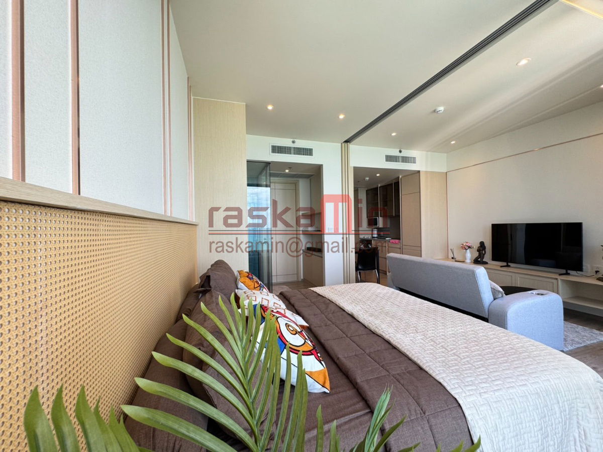 picture Luxury Beachfront Condo for Rent – AROM Wongamat, Pattaya - 6/13