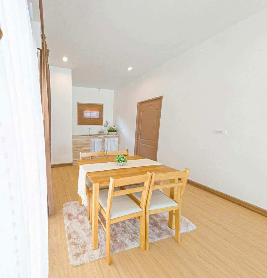 picture sale! Single-story house, ready to move in, in the city, 3 bedrooms, 50 sq wah (160 sq m), price 3.38 million baht. - 10/18
