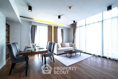 Condos for sale : 3-BR Condo at The Unique Sukhumvit 62/1 near BTS Bang Chak (ID 2309320)