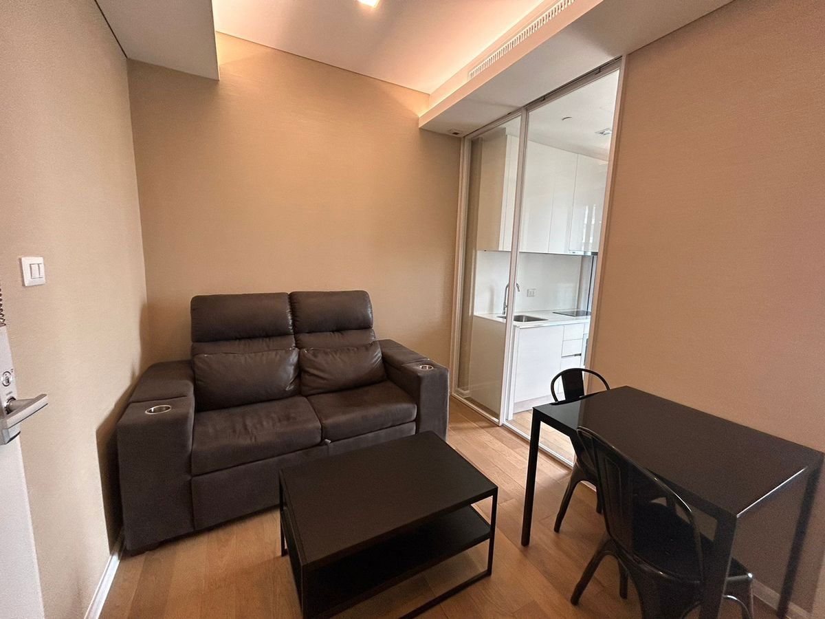 picture For rent 🔥 The Saint Residences 🔥 near MRT Phahon Yothin, fully furnished and equipped with appliances. - 5/8