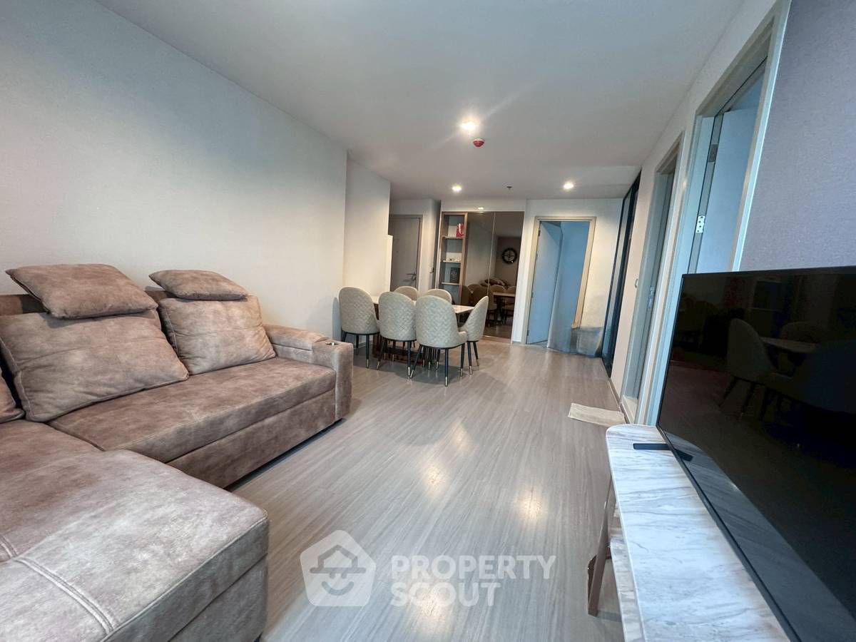 picture 2-BR Condo at Life Ladprao near BTS Ha Yaek Lat Phrao (ID 2309066) - 1/14