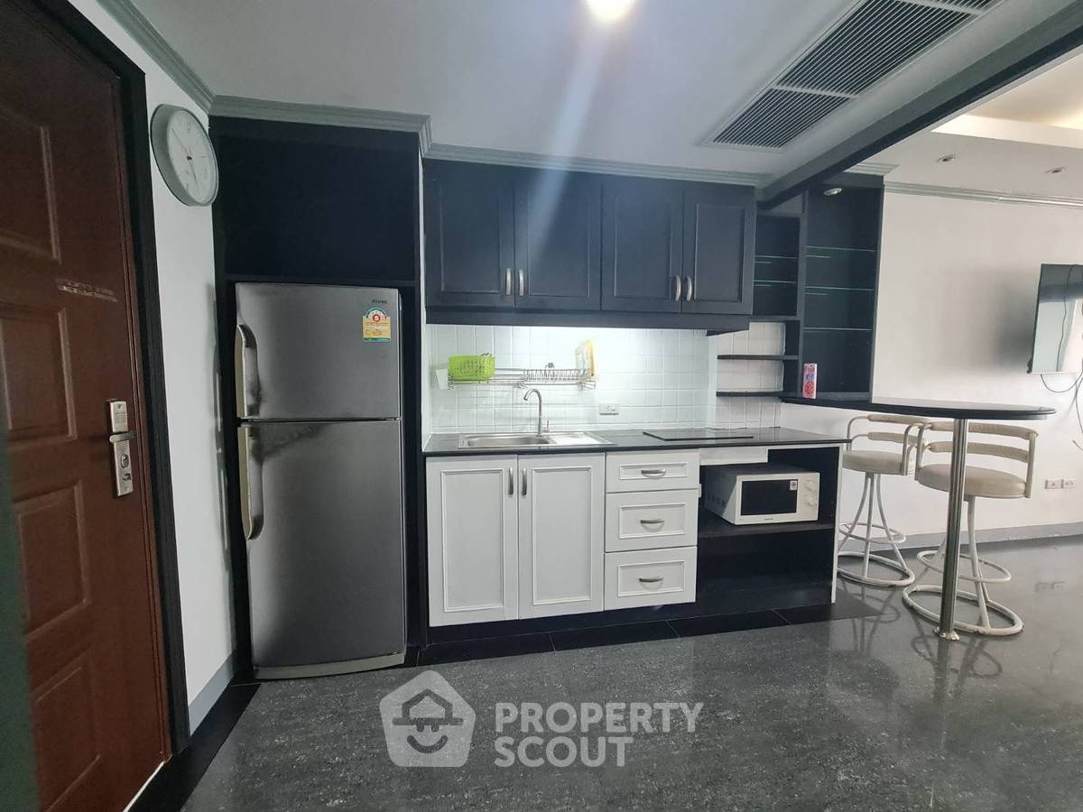 picture 1-BR Condo at View Talay 8 Condominium Jomtien close to Jomtien Beach (ID 2309322) - 6/13