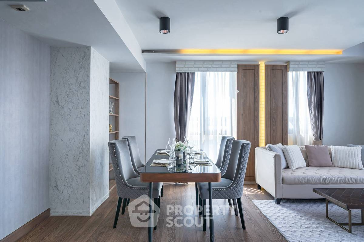 picture 3-BR Condo at The Unique Sukhumvit 62/1 near BTS Bang Chak (ID 2309320) - 3/20
