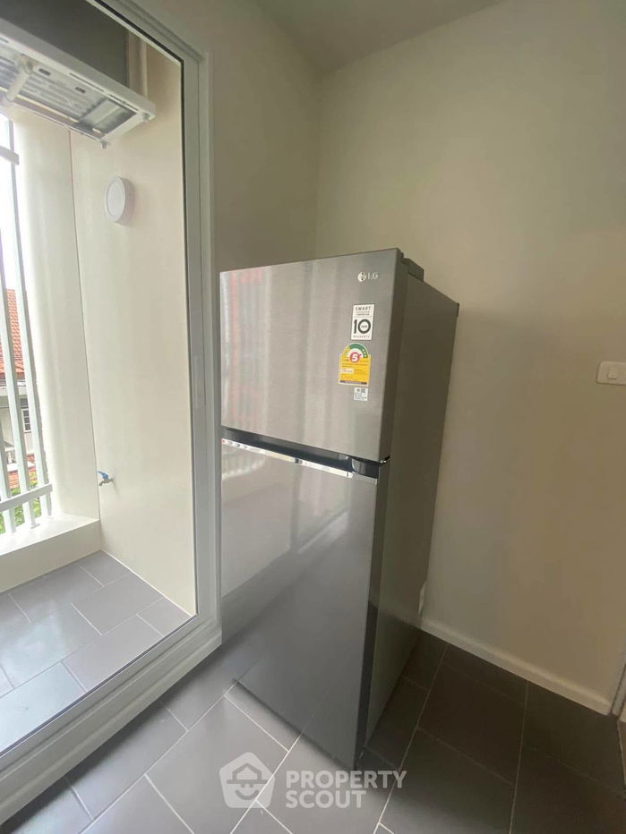 picture 1-BR Condo at Blue Phahonyothin 35 near BTS Ratchayothin (ID 2309148) - 5/12