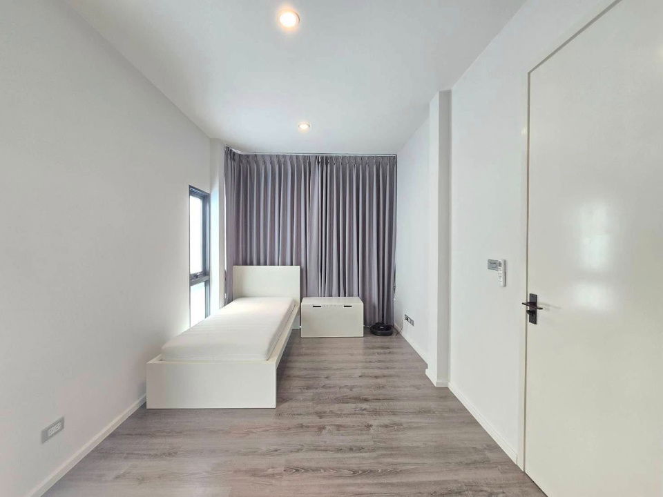 picture THE SONNE FOR RENT 1MONTH SRINAKARIN - BANGNA  - 18/24