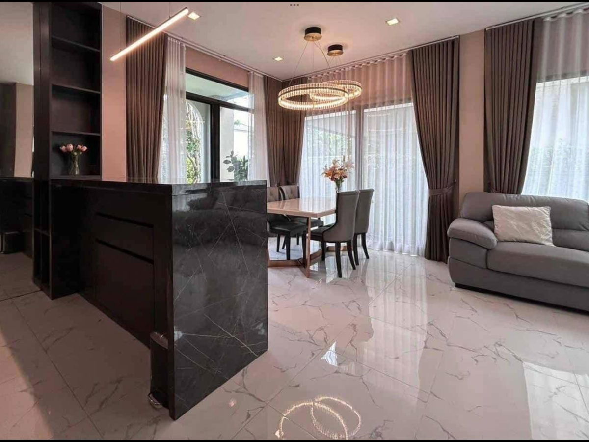 picture  For Rent: Luxury Detached House – Bangkok Boulevard Srinakarin-Bangna Prime Location | Fully Furnished | Near Mega Bangna, BTS, Suvarnabhumi Airport - 5/19