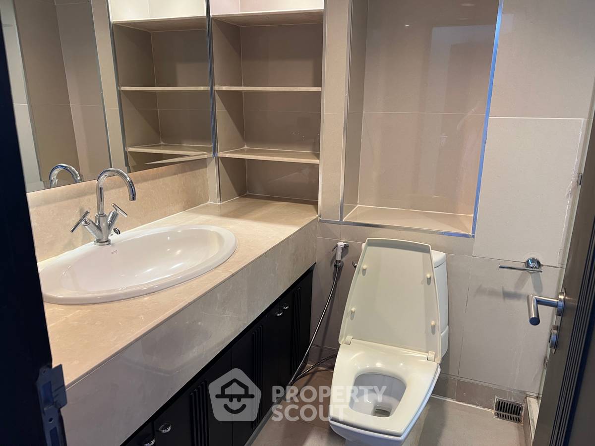 picture 4-BR Condo at Kallista Mansion near ARL Makkasan (ID 1993734) - 16/18
