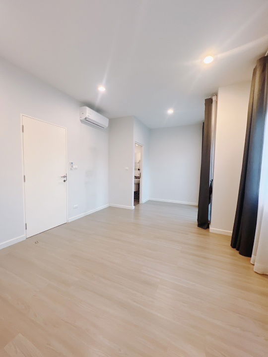 picture Siriplace Rangsit for sale!! (4 bedroom) - 17/20