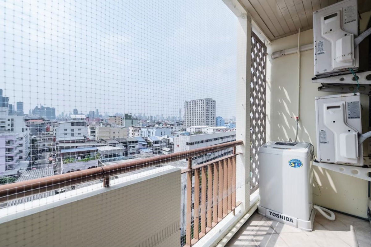 picture ✨ Luxurious city room Price 18,900 baht/month 📍 Near MRT Huai Khwang, Fully Furnished, ready to move in - 14/25