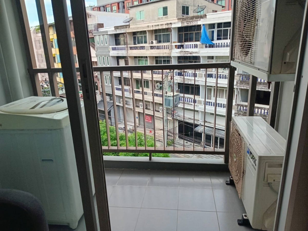 picture Condo for rent: Tempo One Ramkhamhaeng-Rama 9, large room, ready to move in - 3/11
