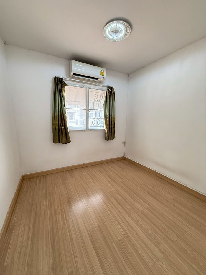รูป 🏡 ให้เช่าทาวน์เฮ้าส์ พฤกษา วิลล์ 46/1 รังสิต–คลองสาม บ้าน 2 ชั้น หลังมุม มี 3ห้องนอน | 2 ห้องน้ำ | 1 ห้องครัว มีแอร์ 2 เครื่อง, ปั๊มน้ำ, แท็งก์น้ำ - รูปที่ 8/13
