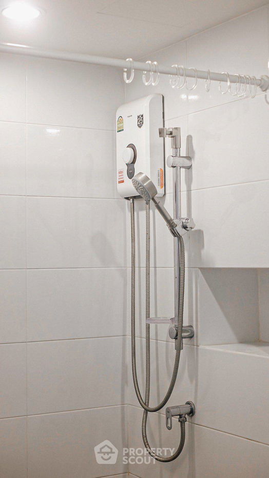 picture 1-BR Condo at The Niche Mono Bangna in Bang Na Nuea (ID 2307942) - 2/9