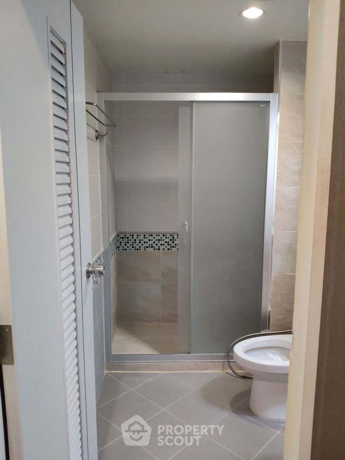picture 1-BR Condo at Waterford Sukhumvit 50 Condominium near BTS On Nut (ID 2308599) - 3/20