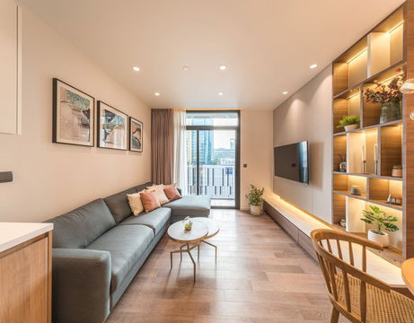 For Rent - MUNIQ Sukhumvit 23 , Luxury Class 2 bedrooms 2 bathrooms