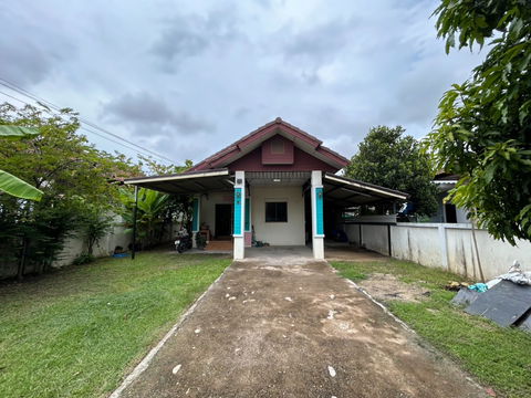 Affordable Single House in Si Racha, Nearly 100 sq.wah Land – Perfect for Families! Sahaphap 5 Village, Sahapat Group, Nong Kala Sriracha Chonburi