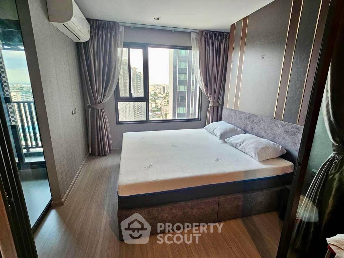 picture 1-BR Condo at Life Ladprao near BTS Ha Yaek Lat Phrao (ID 2309064) - 2/10