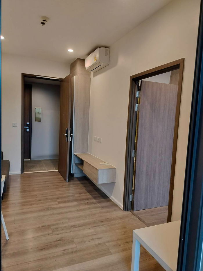 picture Whizdom Essence Sukhumvit for Sell near BTS Punnawithi 200 m. and True digital park - 10/10